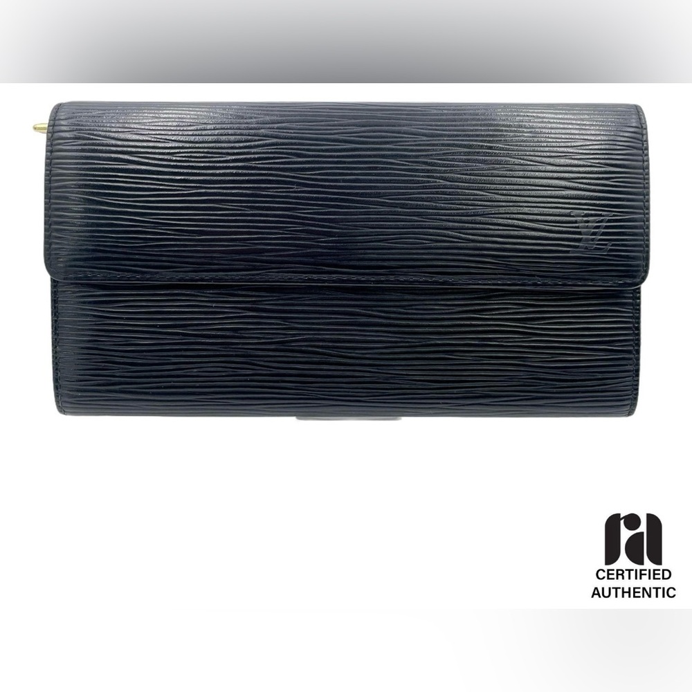 Louis Vuitton Epi Sarah Black Wallet